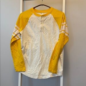 Hanna Andersson Yellow and White Top - new